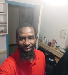 Diallo, 44 ans, Un homme, Lyon, France